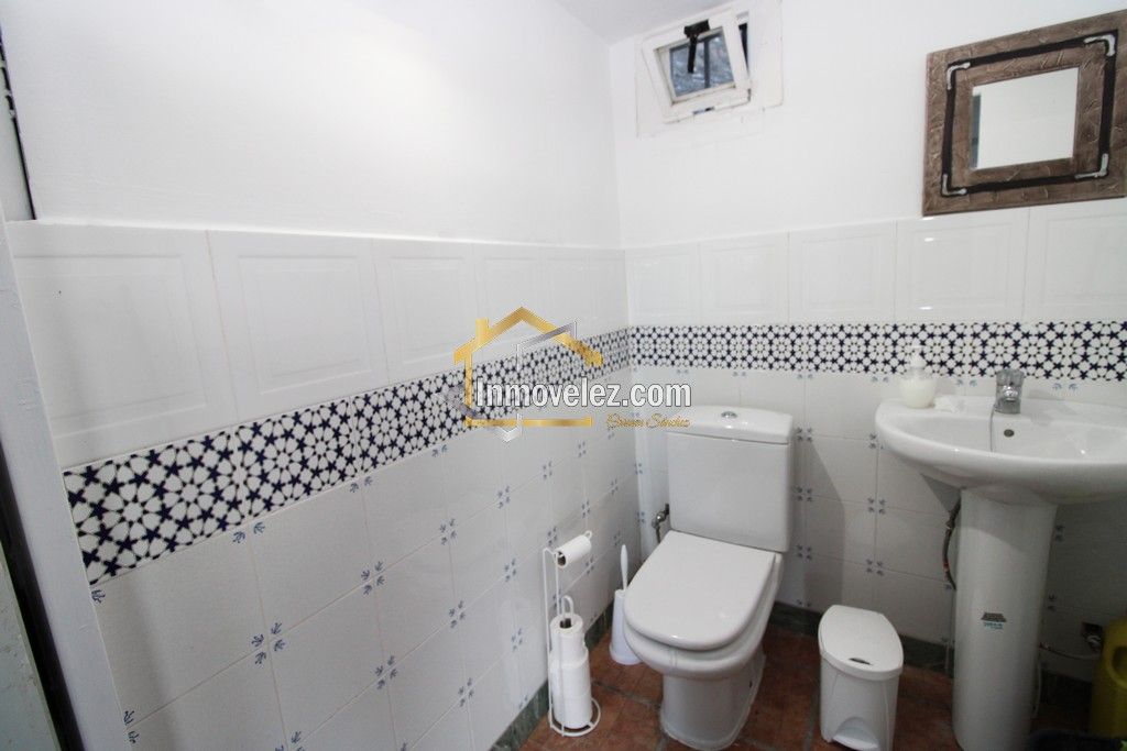 Cortijo en Vélez de Benaudalla (Ref.:0331)