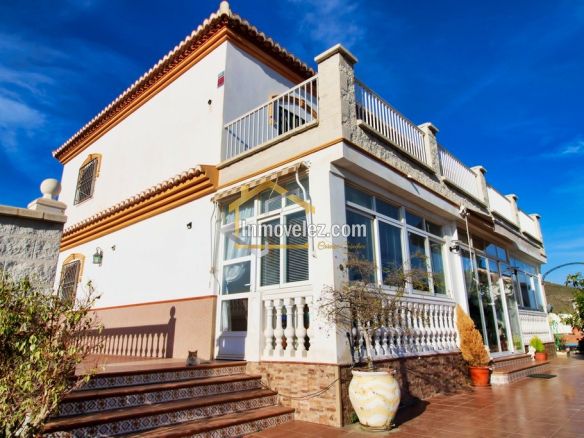 Villa con vistas al mar (Ref.:0281)