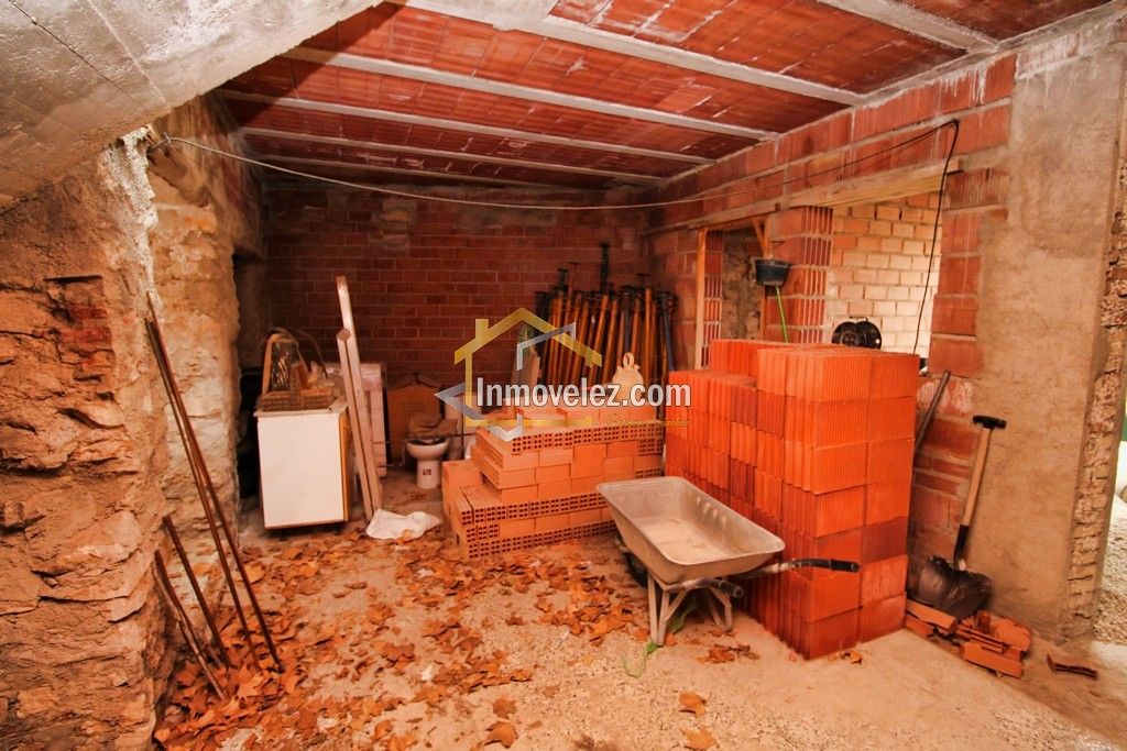 Casa en Vélez de Benaudalla (Ref.:0280)