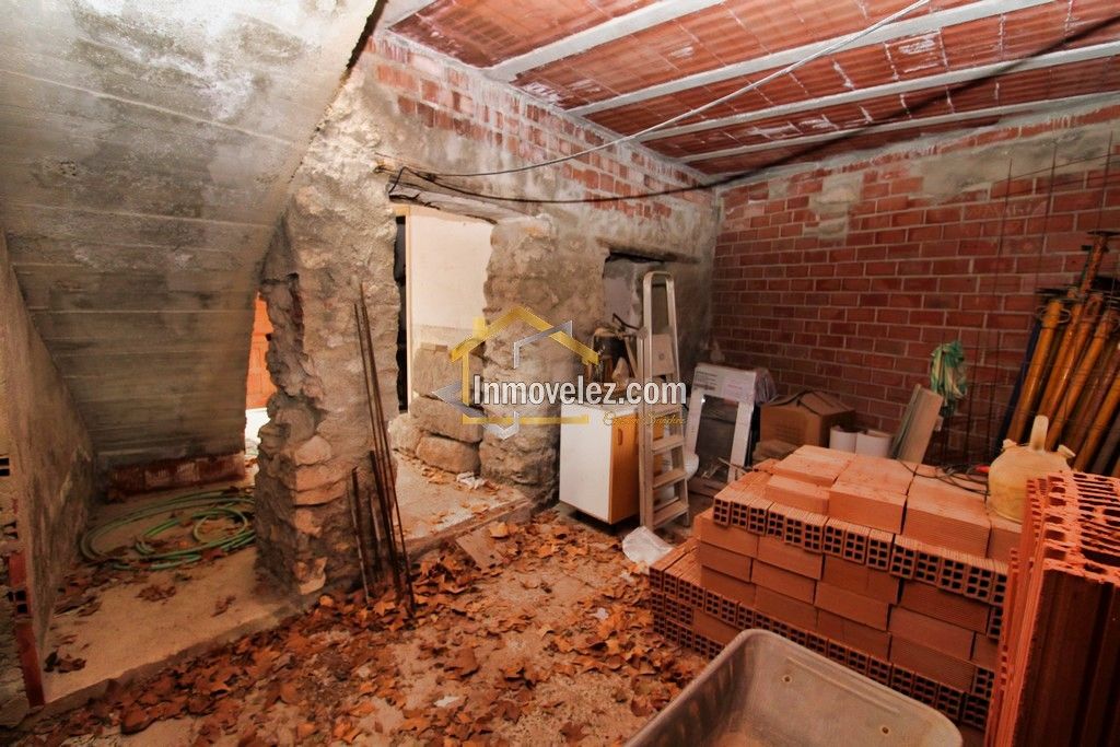 Casa en Vélez de Benaudalla (Ref.:0280)