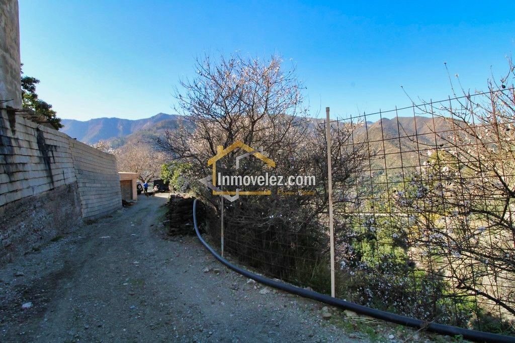 Finca en Guajar Faragüit (Ref.:0343)
