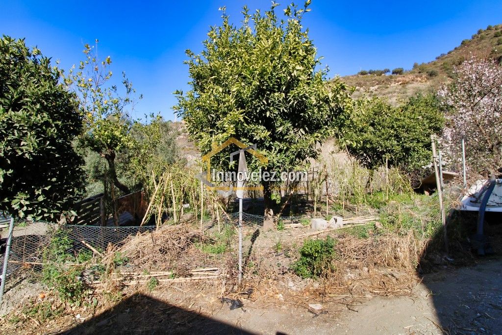 Finca en Guajar Faragüit (Ref.:0343)