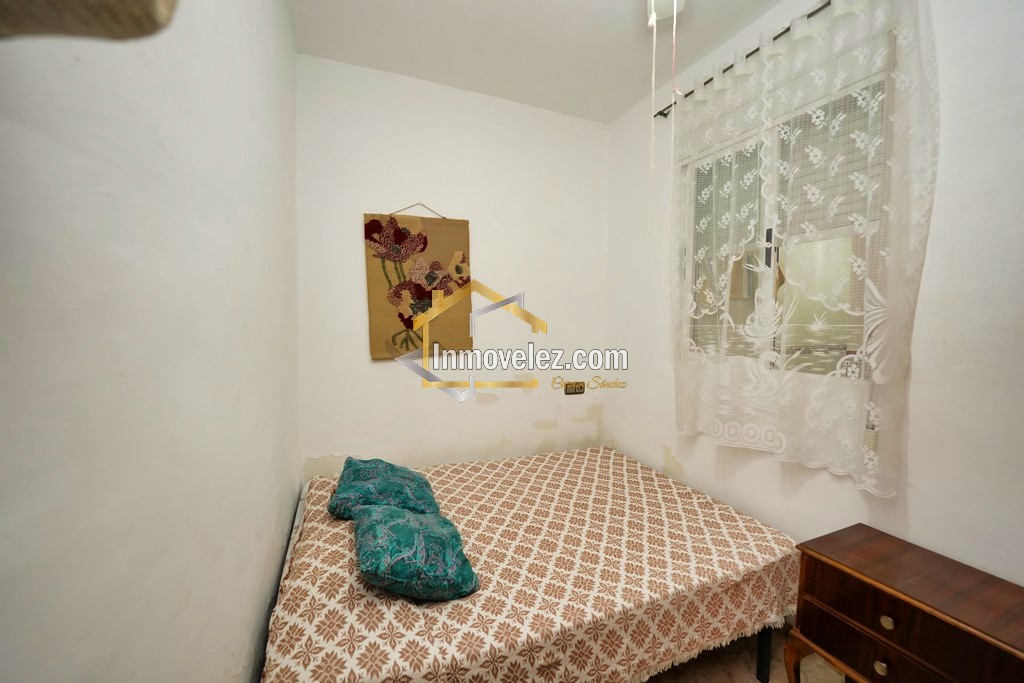 Casa en Vélez de Benaudalla (Ref.:0351)