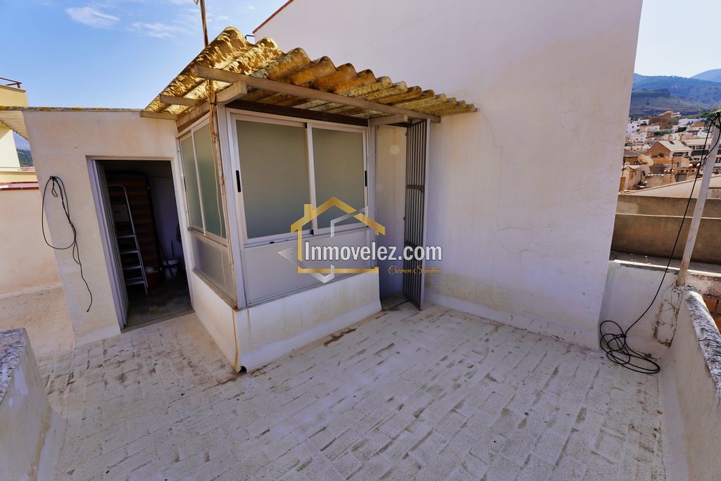 Casa en Vélez de Benaudalla (Ref.:0351)