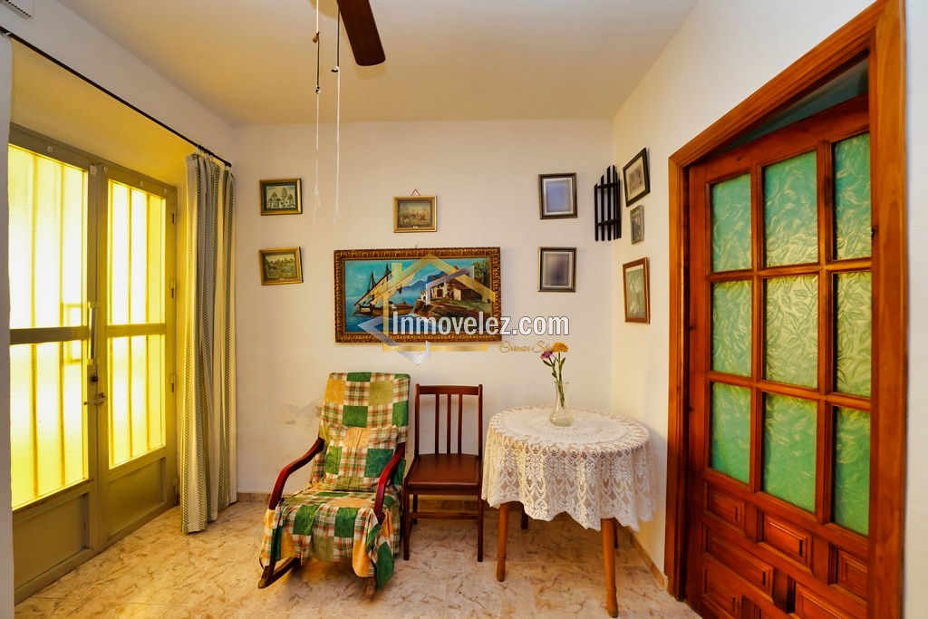 Casa en Vélez de Benaudalla (Ref.:0351)