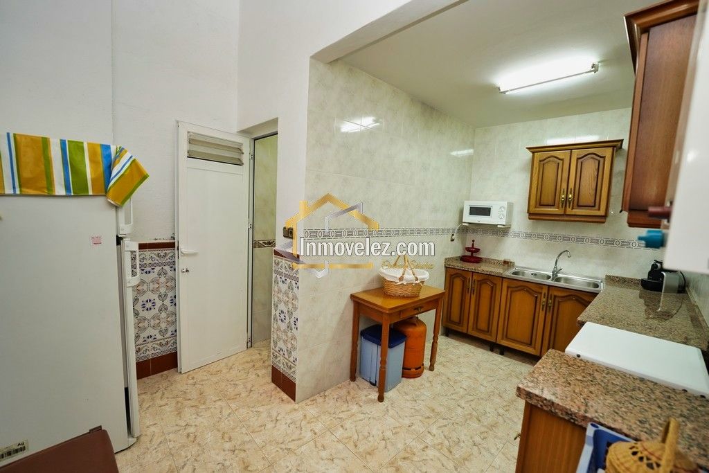 Casa en Vélez de Benaudalla (Ref.:0351)