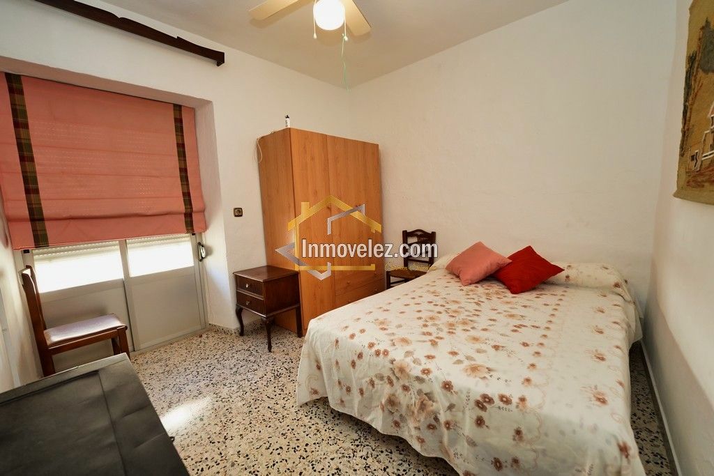 Casa en Vélez de Benaudalla (Ref.:0351)