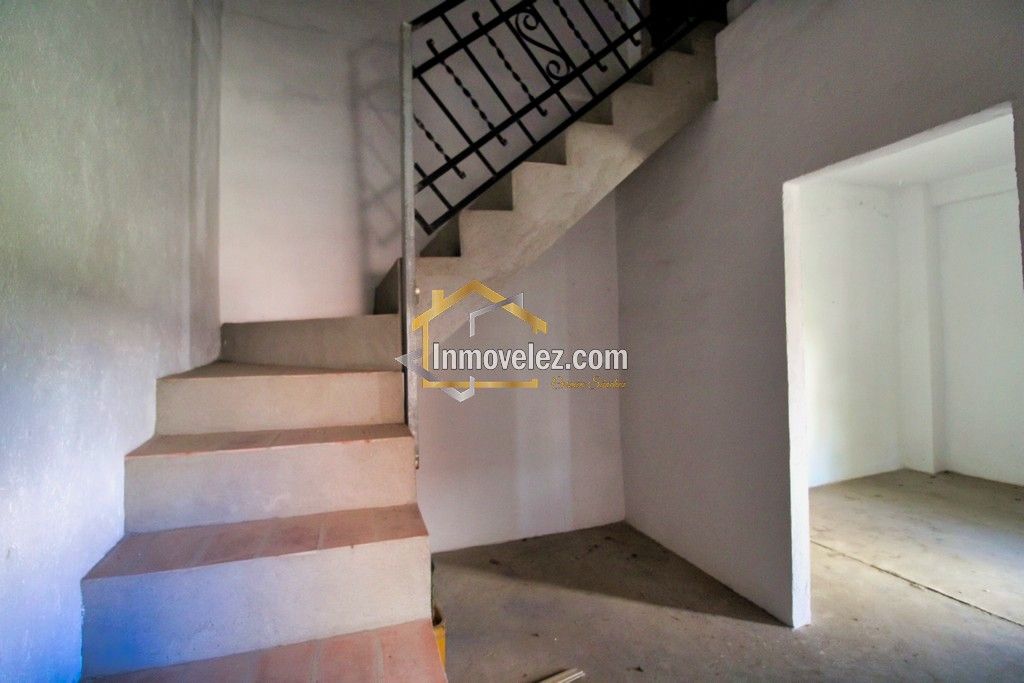 Casa en Vélez de Benaudalla (Ref.:0366)