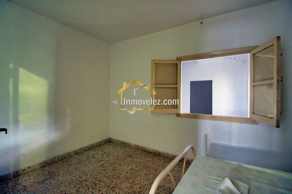 Casa en Vélez de Benaudalla (Ref.:0366)