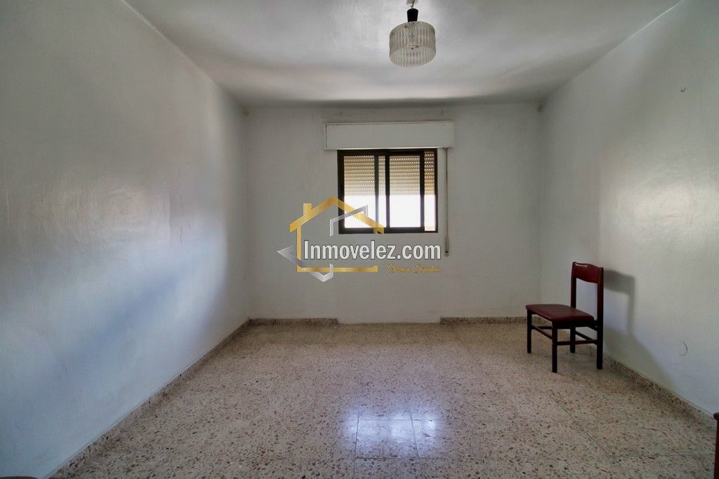 Casa en Vélez de Benaudalla (Ref.:0366)