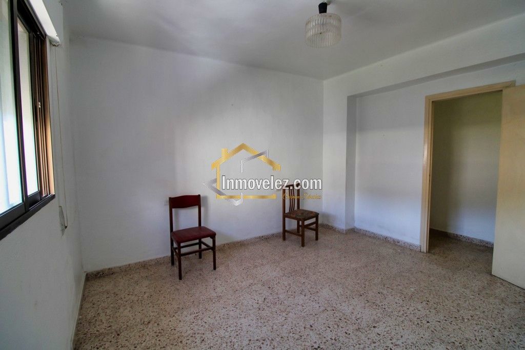 Casa en Vélez de Benaudalla (Ref.:0366)