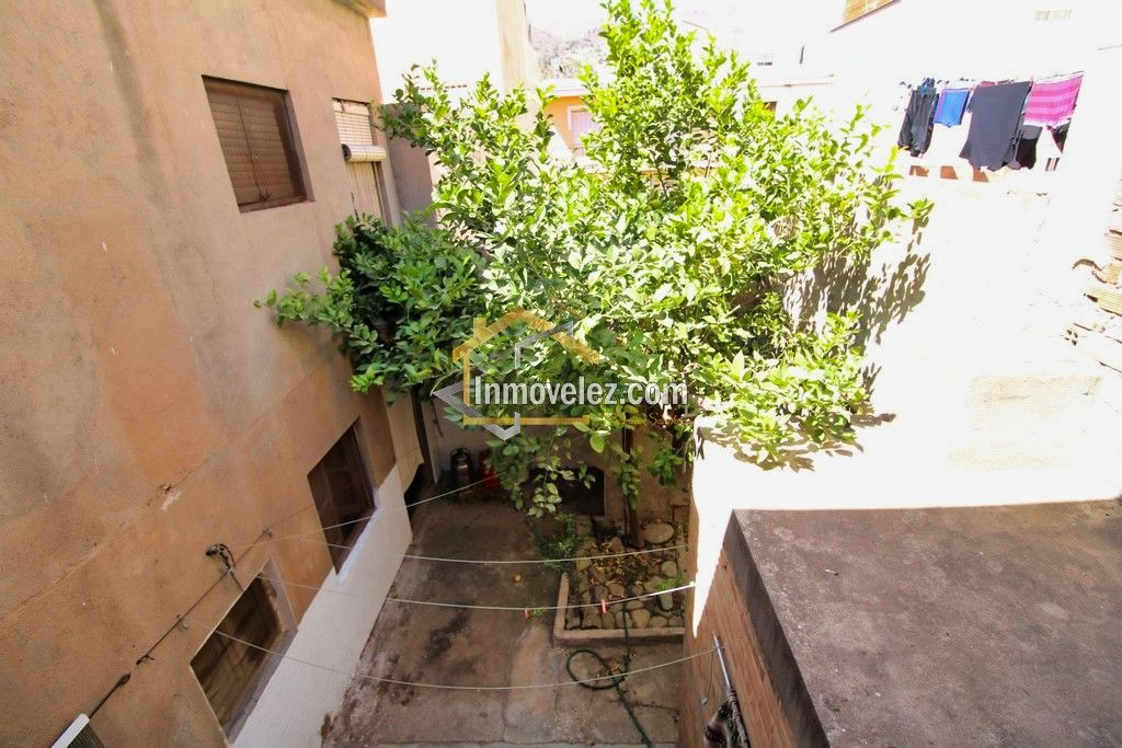 Casa en Vélez de Benaudalla (Ref.:0366)
