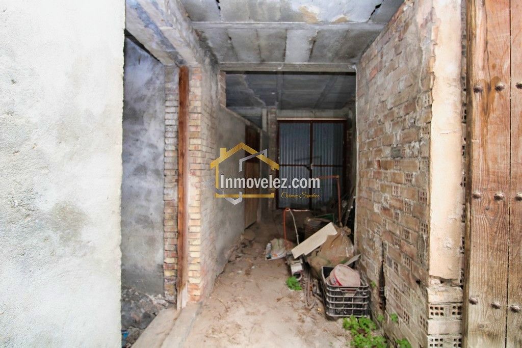 Casa con jardín (Ref.:0378)