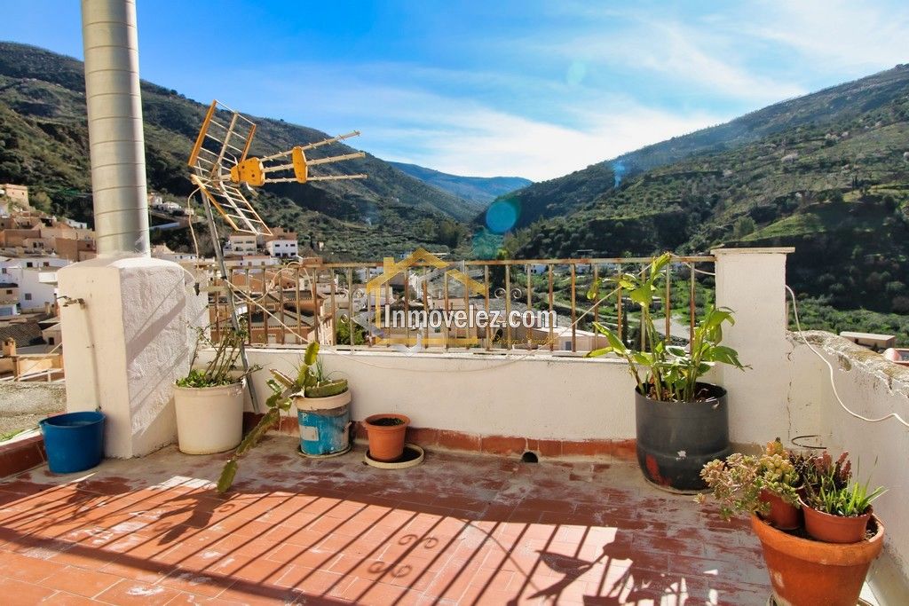 Casa en Torvizcón (Ref.:0380)