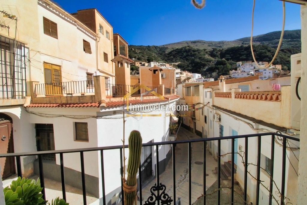 Casa en Torvizcón (Ref.:0380)