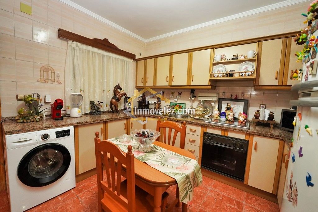 Casa en Vélez Benaudalla (Ref.:0387)