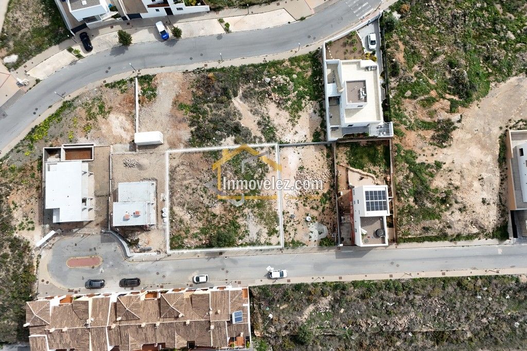 Solar Urbanizable Vélez Benaudalla (Ref.:0390)