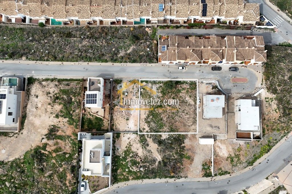 Solar Urbanizable Vélez Benaudalla (Ref.:0390)