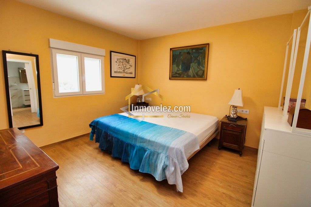 Cortijo en Vélez de Benaudalla (Ref.:0386)