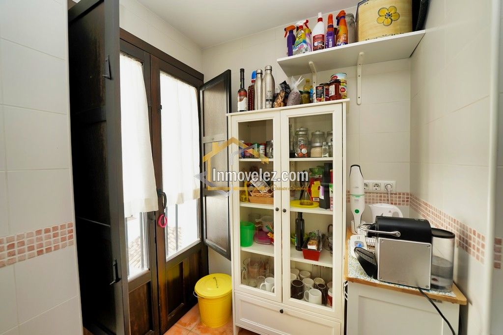 Apartamento en Vélez de Benaudalla (Ref.:0400)
