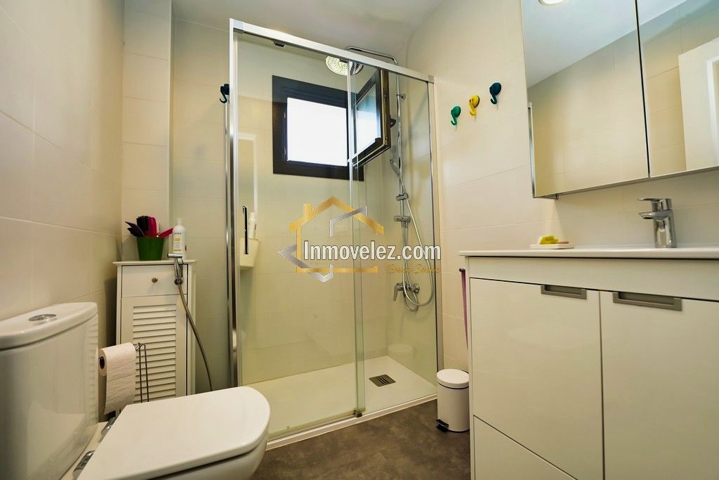 Apartamento en Vélez de Benaudalla (Ref.:0400)
