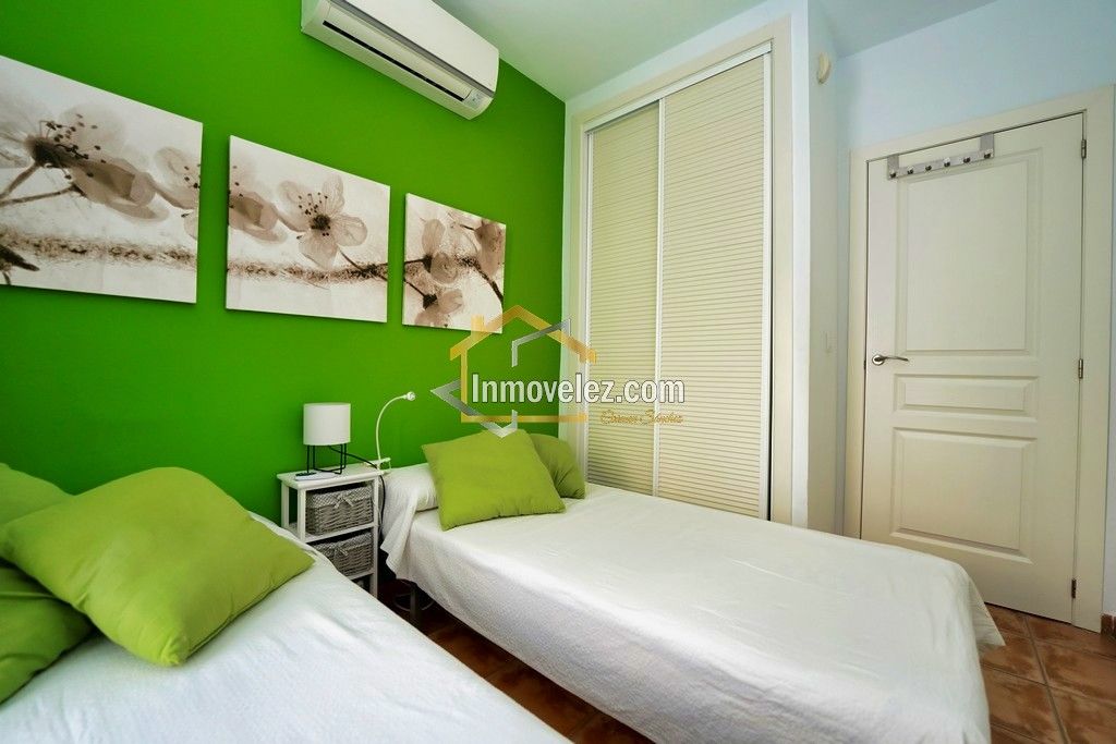 Apartamento en Vélez de Benaudalla (Ref.:0400)