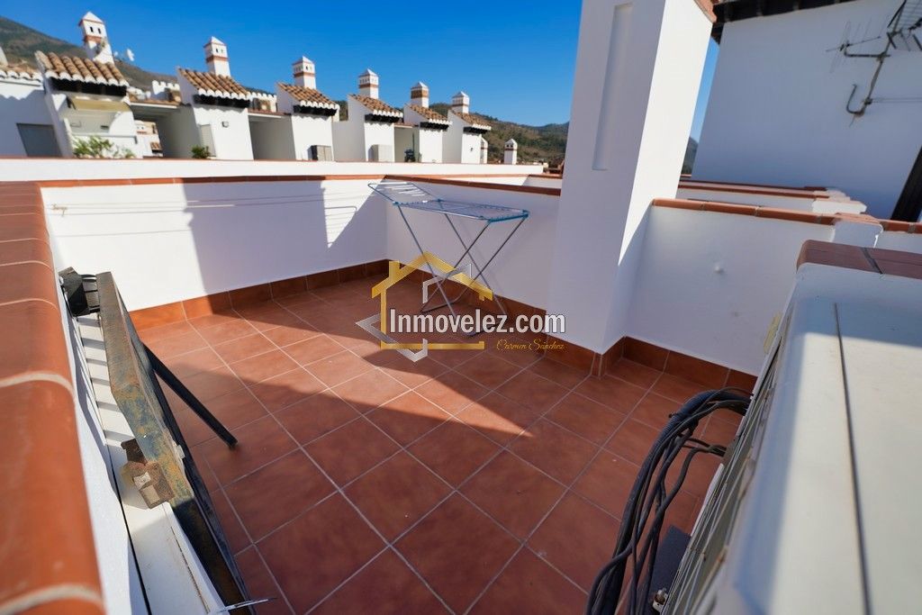 Apartamento en Vélez de Benaudalla (Ref.:0400)