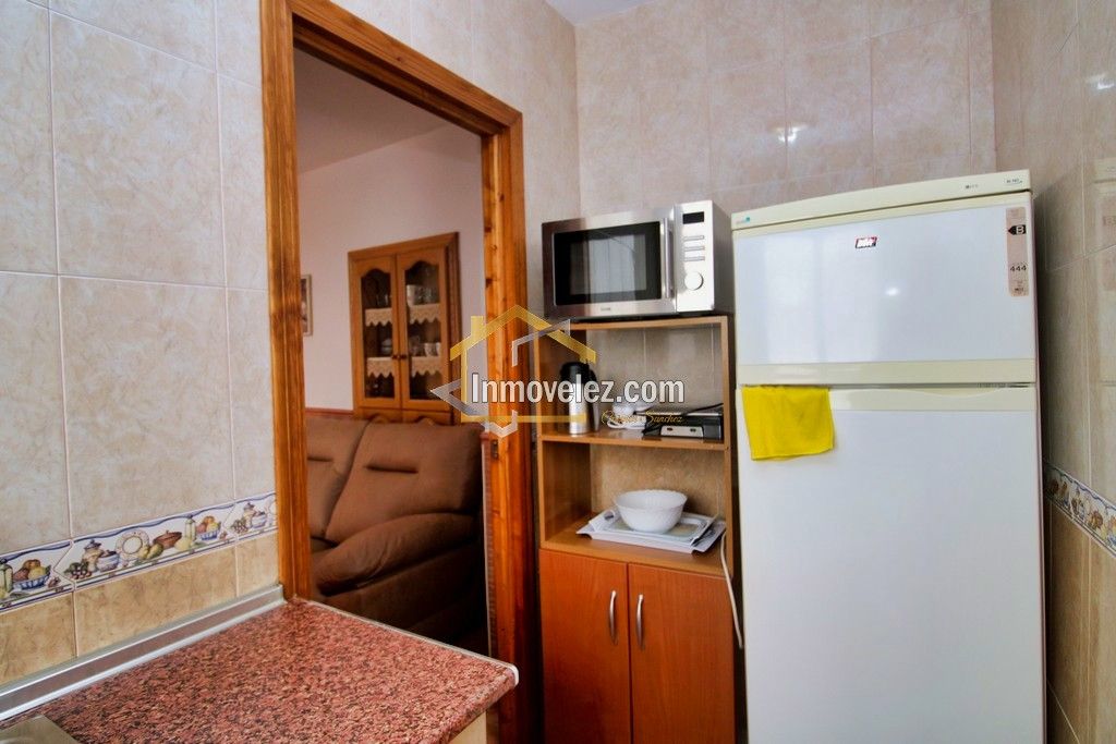Casa en Vélez de Benaudalla (Ref.:0405)
