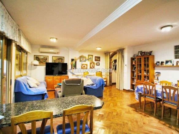 Casa en Vélez de Benaudalla (Ref.:0406)