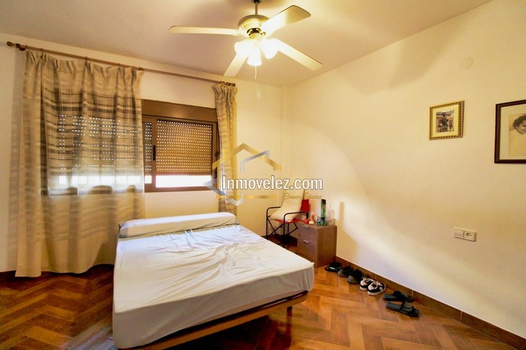 Casa en Vélez de Benaudalla (Ref.:0406)