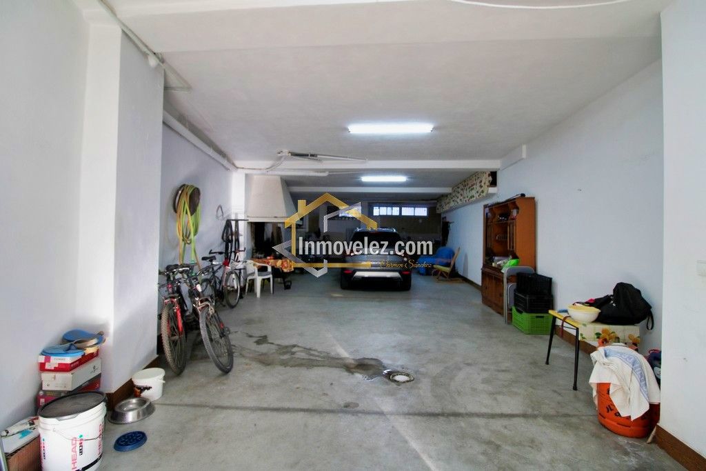 Casa en Vélez de Benaudalla (Ref.:0406)