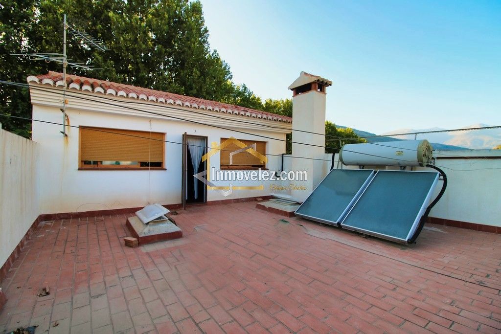 Casa en Vélez de Benaudalla (Ref.:0406)