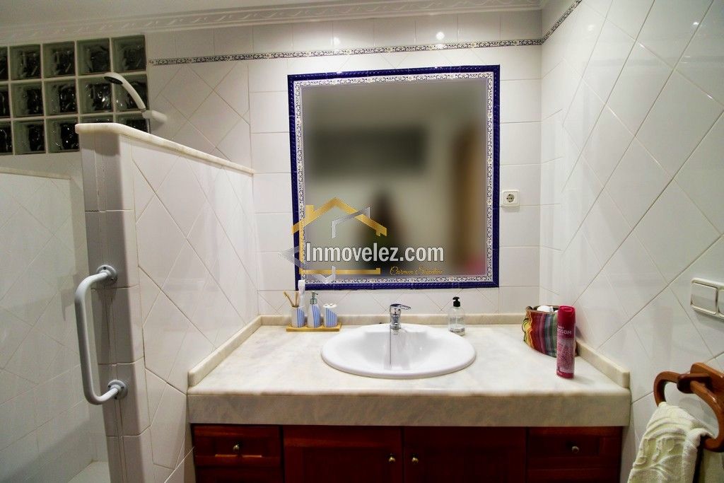 Casa en Vélez de Benaudalla (Ref.:0406)