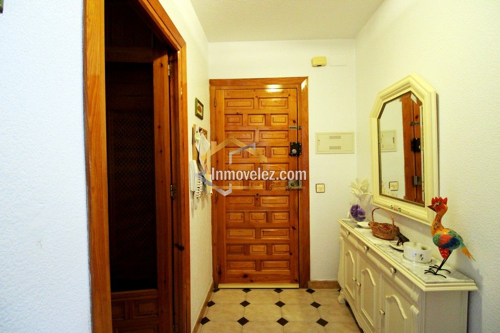 Piso en Vélez de Benaudalla (Ref.:0408)