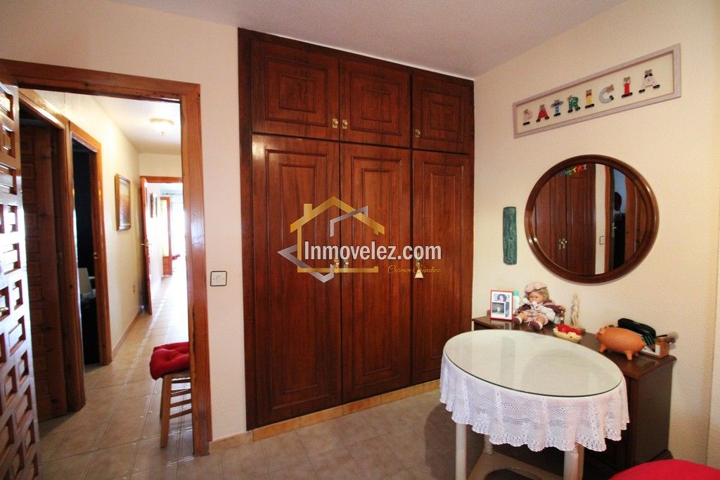 Piso en Vélez de Benaudalla (Ref.:0408)