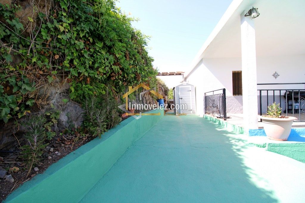 Cortijo en Motril (Ref.:0411)