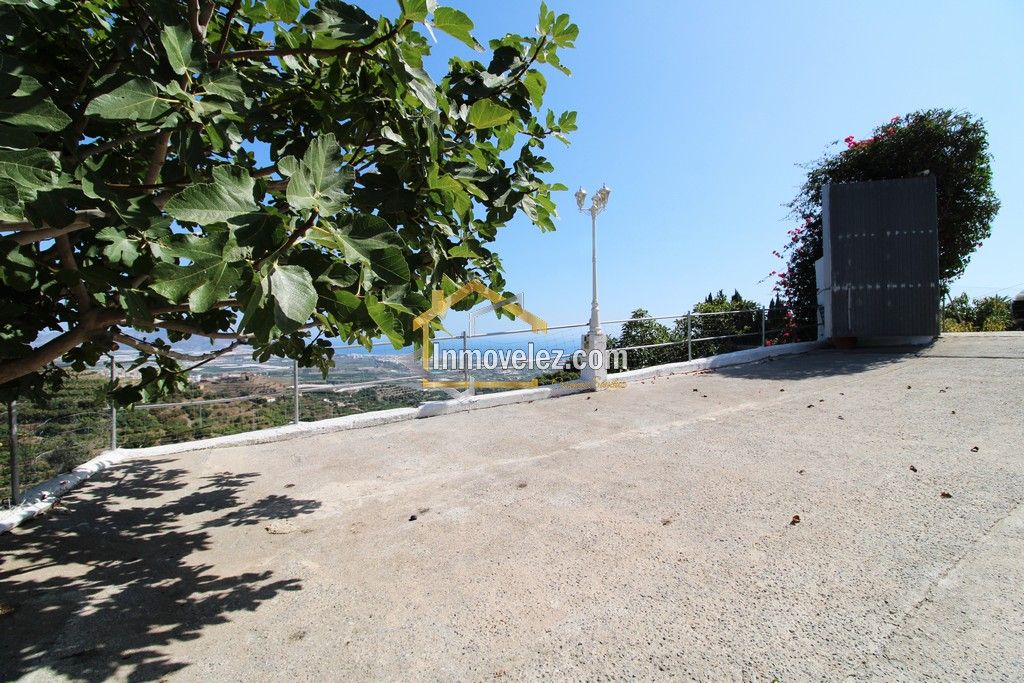 Cortijo en Motril (Ref.:0411)