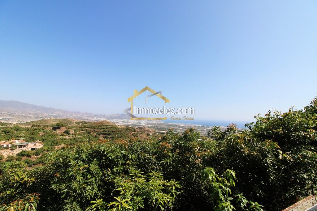 Cortijo en Motril (Ref.:0411)