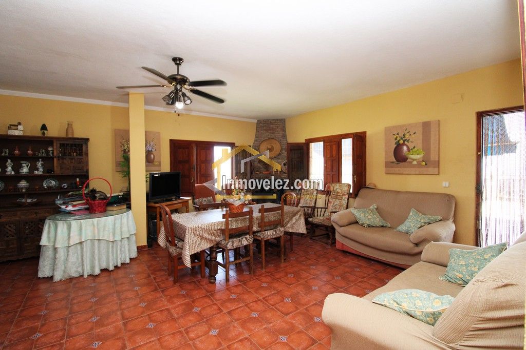 Cortijo en Motril (Ref.:0411)