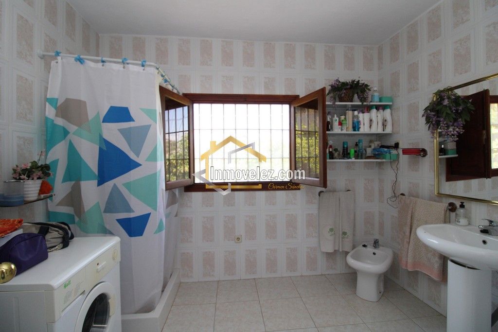 Cortijo en Motril (Ref.:0411)