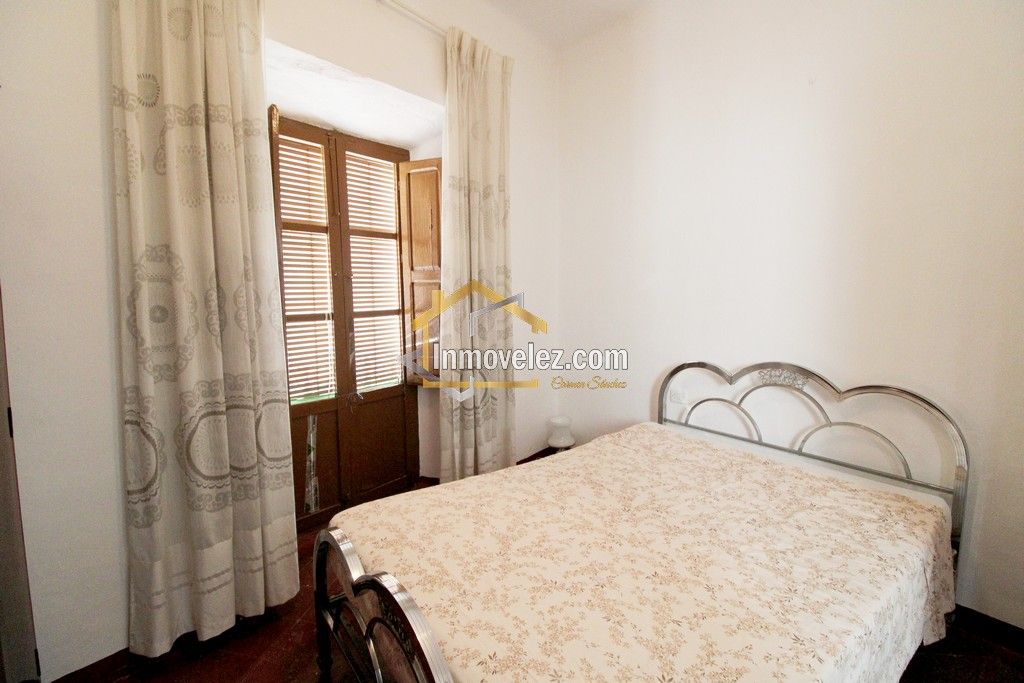 Casa en Vélez de Benaudalla (Ref.:0422)