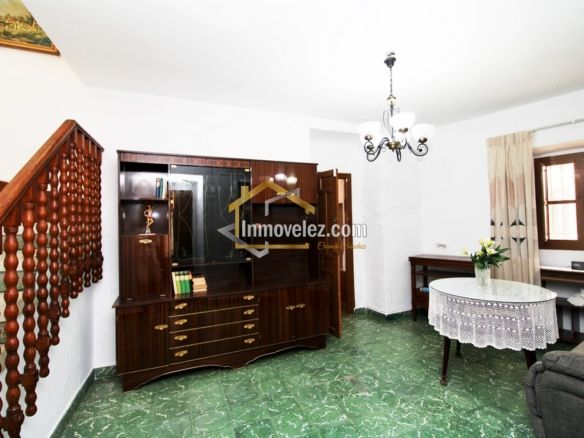 Casa en Vélez de Benaudalla (Ref.:0422)