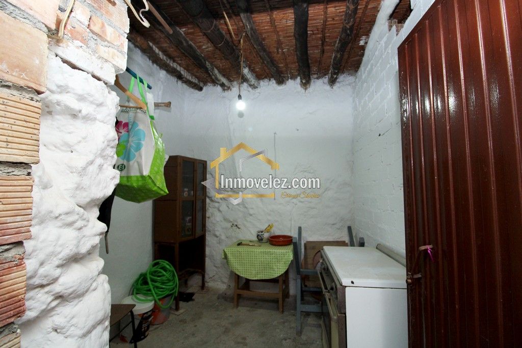 Casa en Vélez de Benaudalla (Ref.:0422)