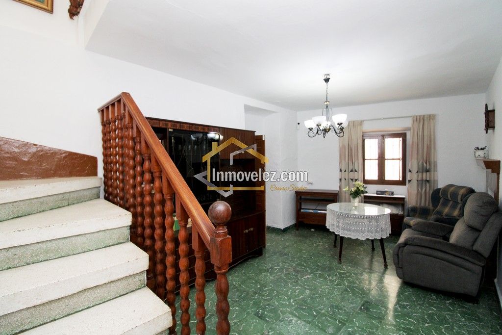 Casa en Vélez de Benaudalla (Ref.:0422)