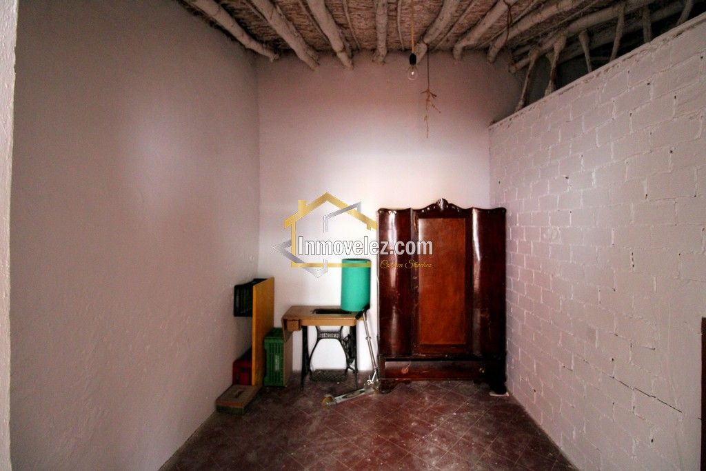 Casa en Vélez de Benaudalla (Ref.:0422)