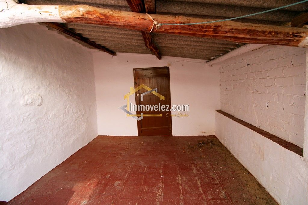 Casa en Vélez de Benaudalla (Ref.:0422)
