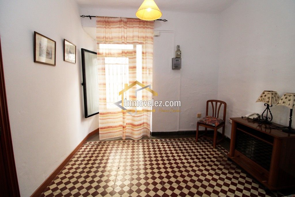 Casa en Vélez de Benaudalla (Ref.:0422)