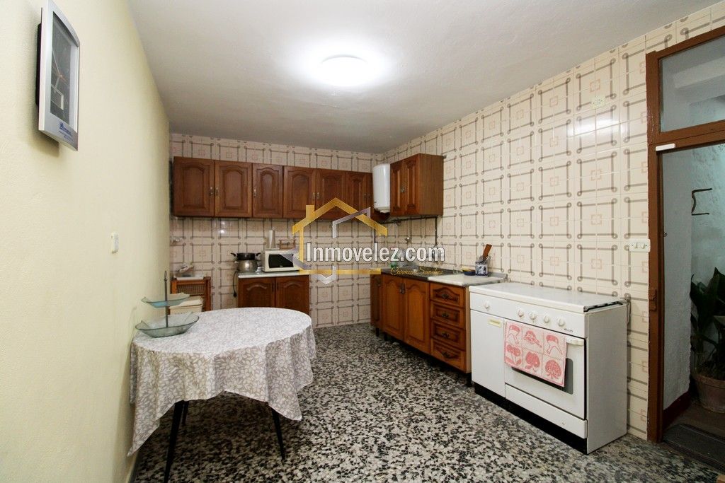 Casa en Vélez de Benaudalla (Ref.:0422)