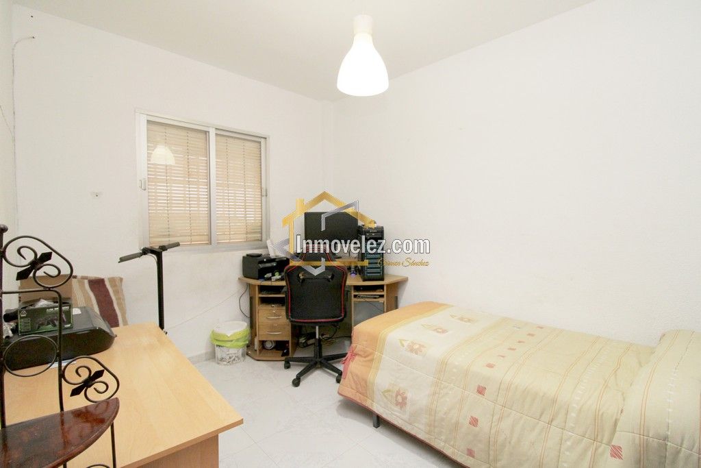 Casa en Vélez de Benaudalla (Ref.:0425)