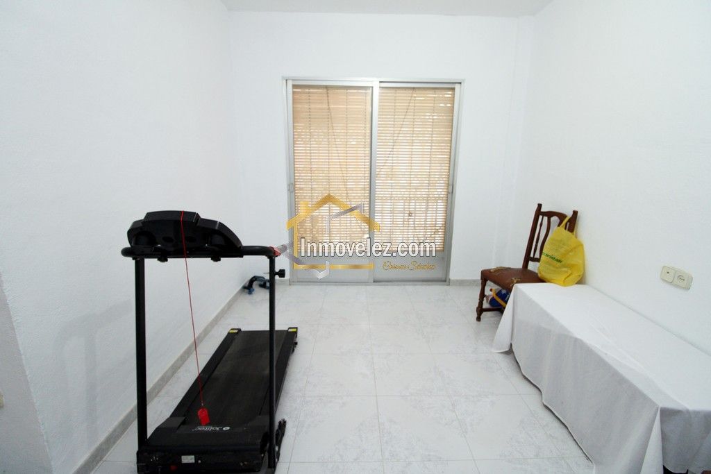 Casa en Vélez de Benaudalla (Ref.:0425)